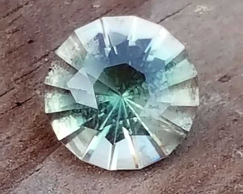 5.04 ct Green Oregon Sunstone