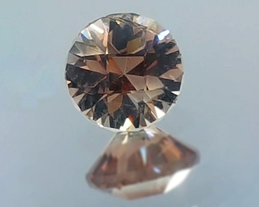 2.00 ct Dichroic Oregon Sunstone