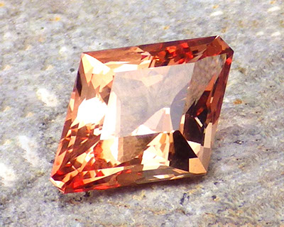 Oregon sunstone – imperial color