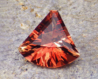 Oregon sunstone – padparadscha color