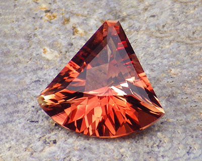 Oregon sunstone – padparadscha color
