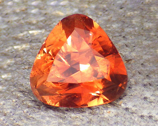 Oregon sunstone – orange color
