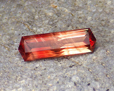 Oregon sunstone - bi-color
