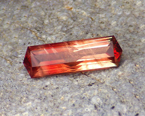 Oregon sunstone - bi-color