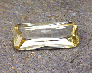 Oregon sunstone - gold color