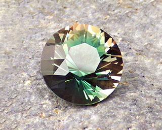 Oregon sunstone – green-blue color