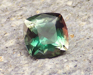 Oregon sunstone – green-blue color