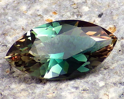 Oregon sunstone – green-blue color