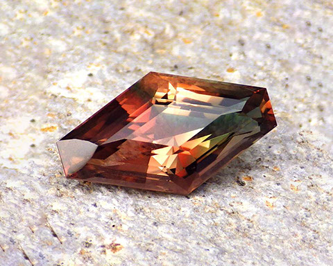 Oregon sunstone – mystique-multicolor