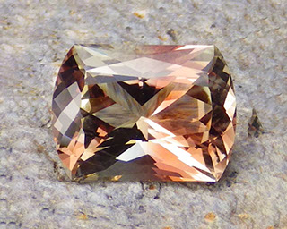 Oregon sunstone – mystique-multicolor