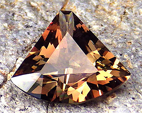 Oregon sunstone – mystique-multicolor