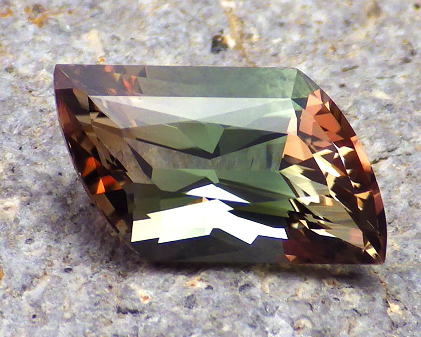 Oregon sunstone – mystique-multicolor