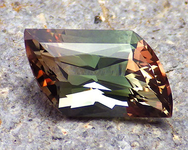 Oregon sunstone – mystique-multicolor