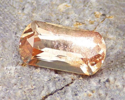 Oregon sunstone - standard schiller