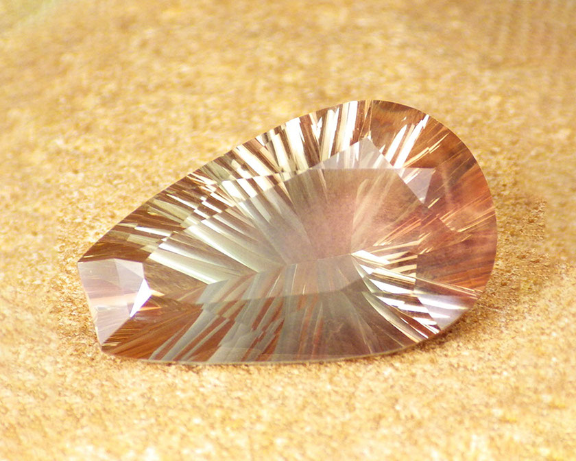 Oregon sunstone - standard schiller