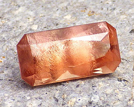 Oregon sunstone - copper schiller