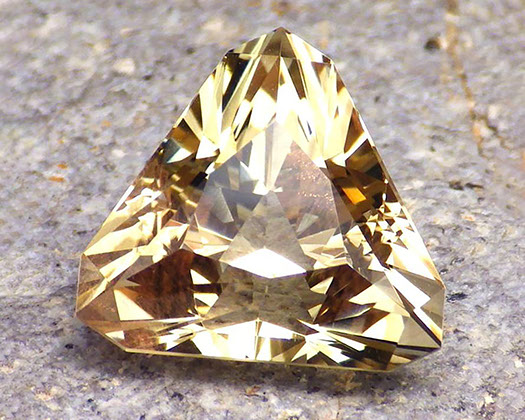 Oregon sunstone - copper schiller