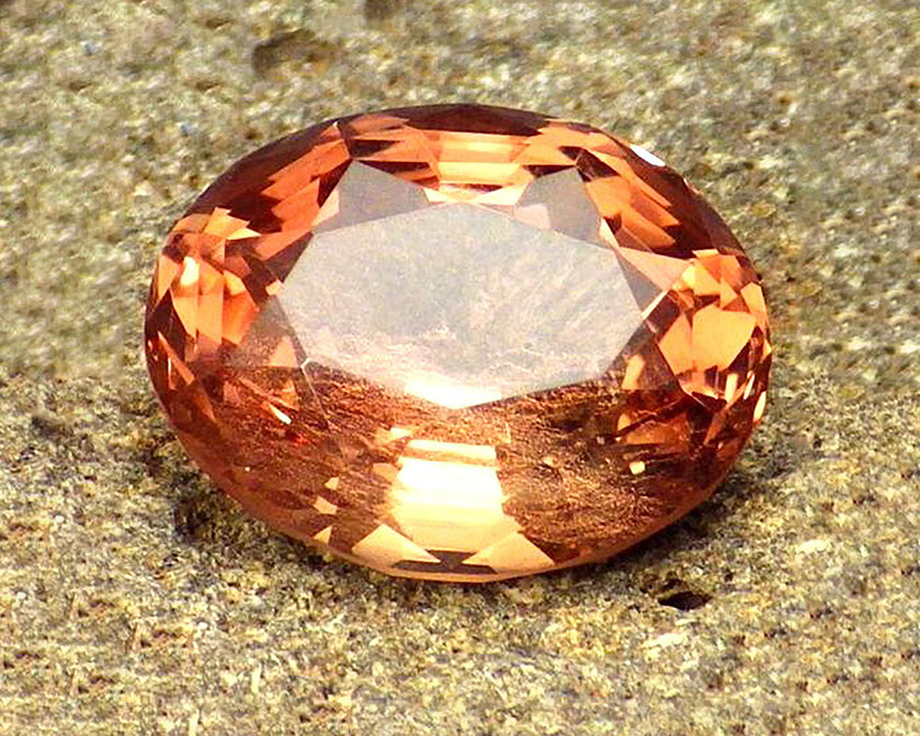 Oregon sunstone - peach color