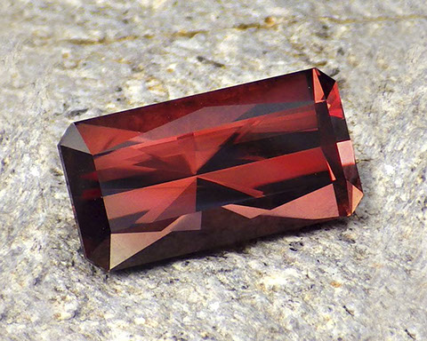 Flawless 6.76 ct Red Oregon Sunstone from PANA Mine, 2017 Production